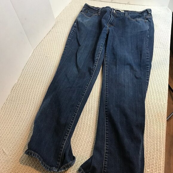 LEVIS WOMENS 515 JEANS SIZE 16 - Picture 2 of 9